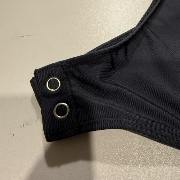 Express Charcoal Sleeveless Bodysuit - Picture 4 of 4